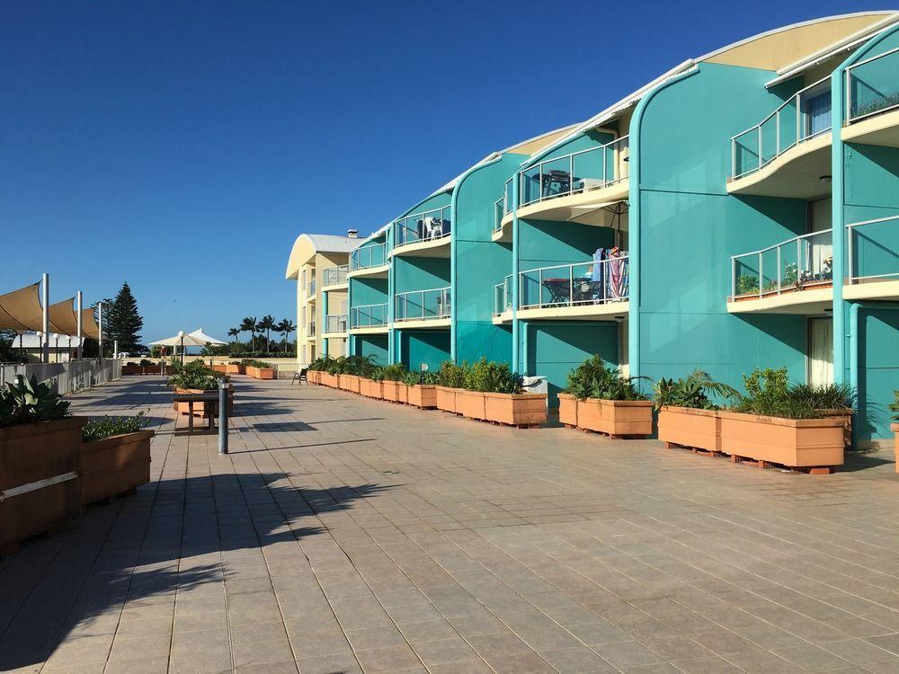 Aparthotel Nesuto The 3*